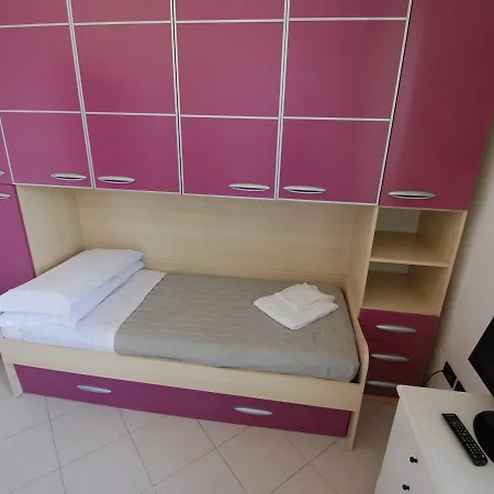 Locazione Turistica Sol.2 Apartament *